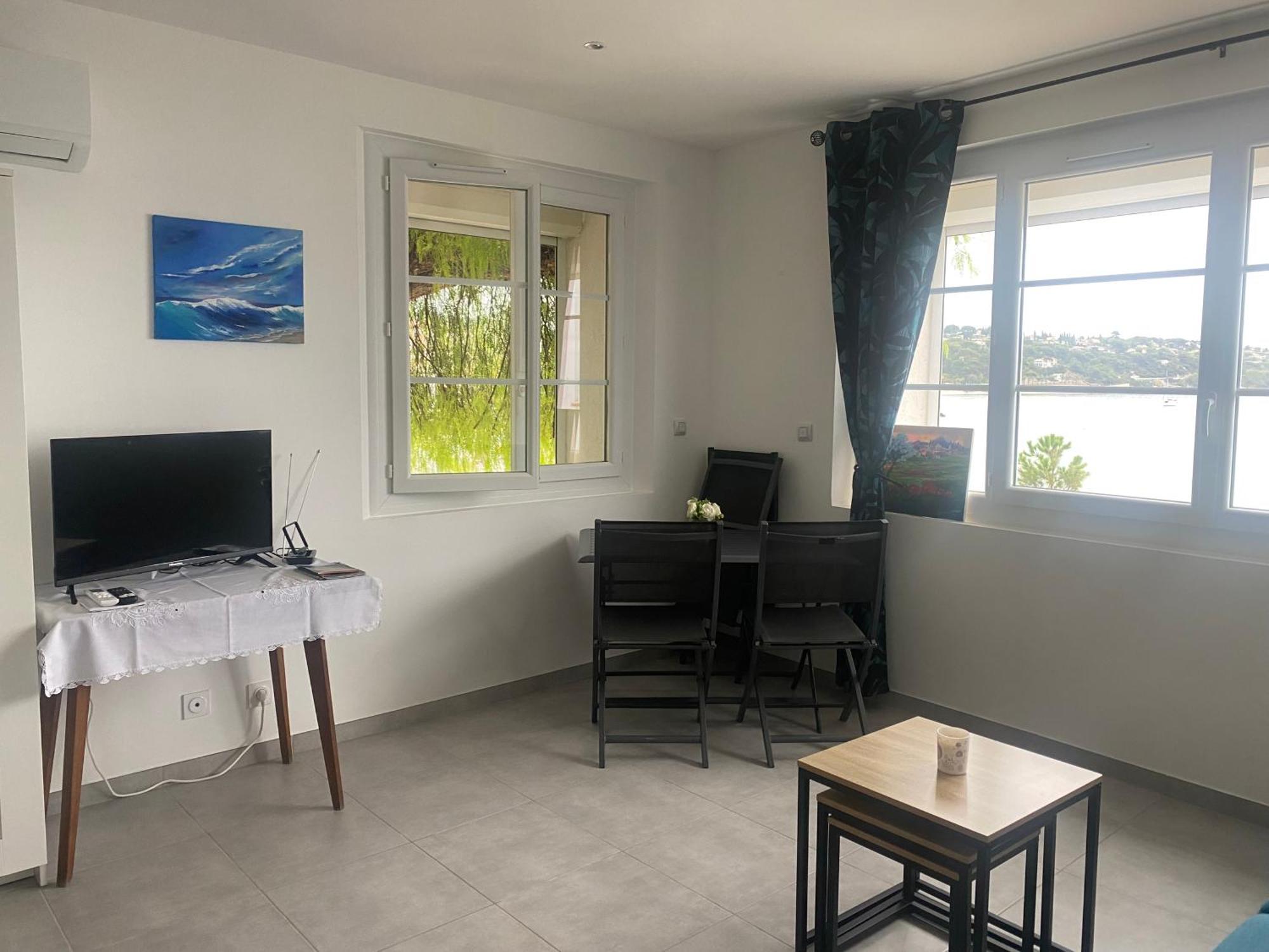 Splendide Studio Miramar Vue Mer Avec Terrasse Bandol Exterior foto